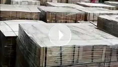 辰力吊裝帶、吊索具產品集裝箱排隊裝箱中，準備出口